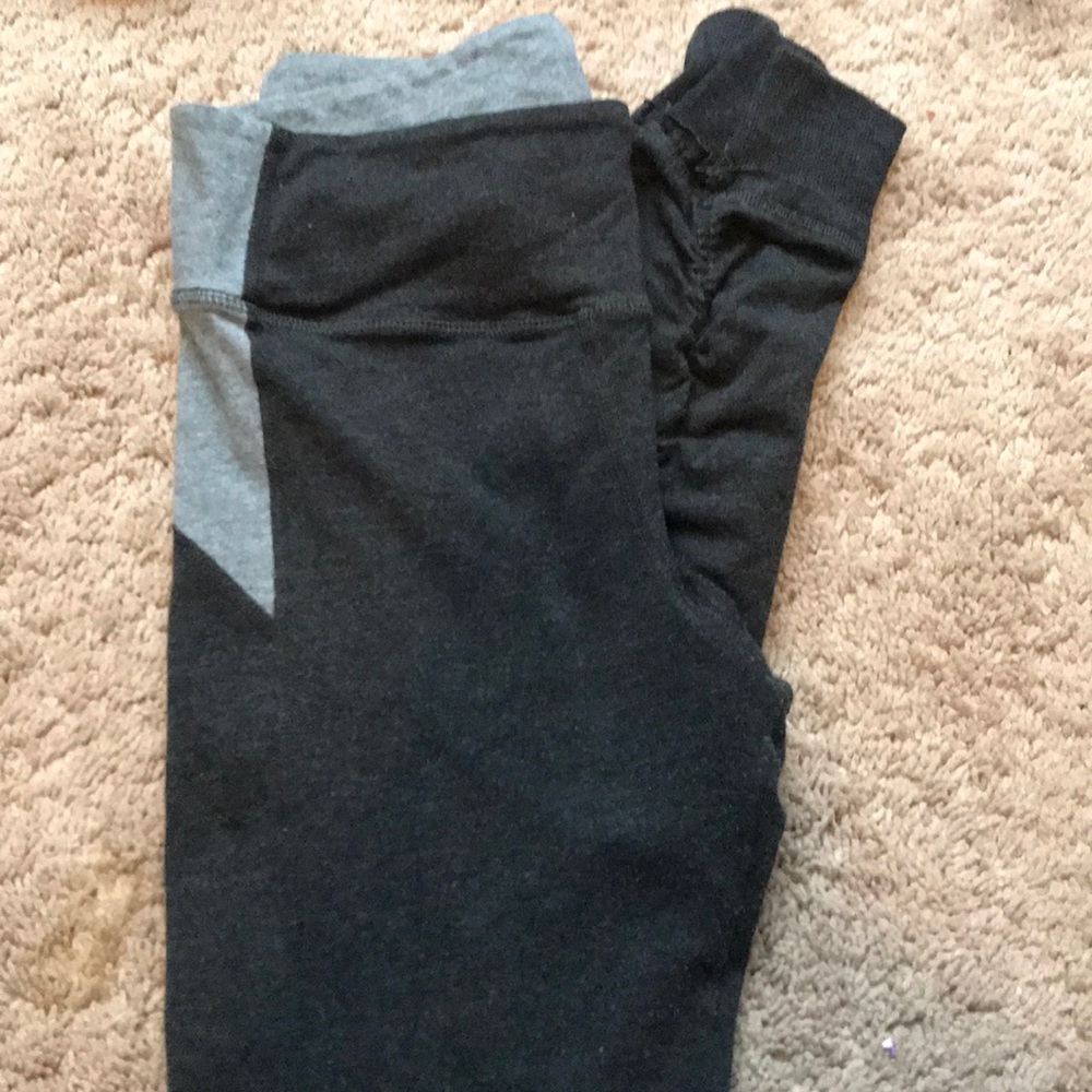 American Eagle leggings